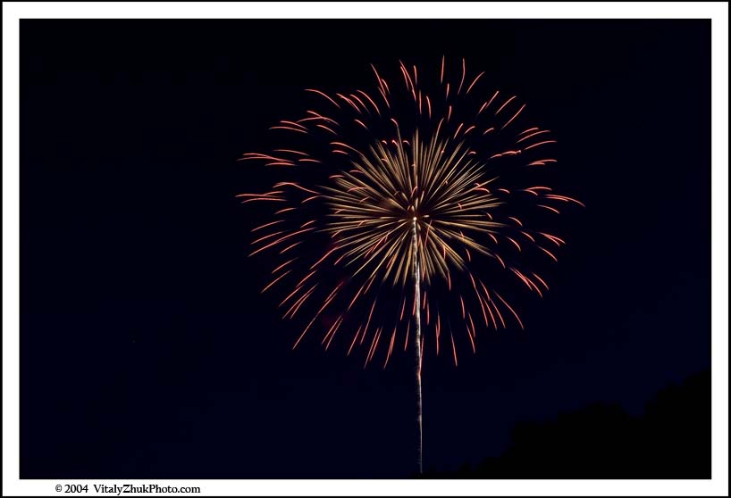 FireWorks Westfield 2004 28CWX