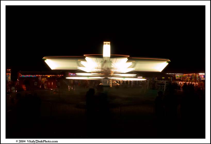 SouthwickCarnivalFireWorks2004 14CWX