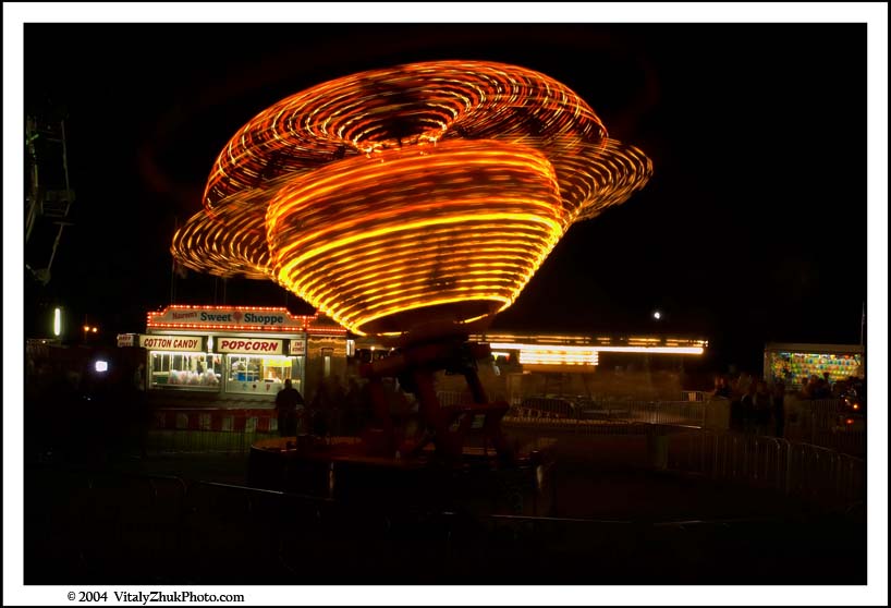 SouthwickCarnivalFireWorks2004 19CWX