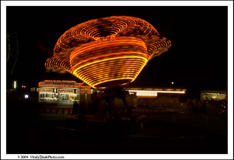 SouthwickCarnivalFireWorks2004 20CWX