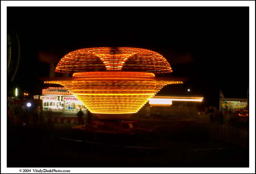SouthwickCarnivalFireWorks2004 22CWX