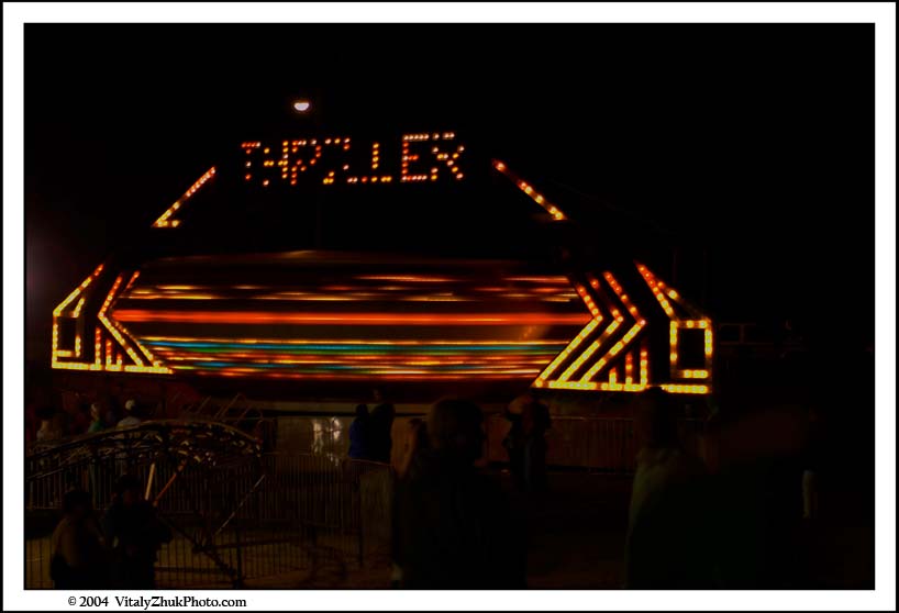 SouthwickCarnivalFireWorks2004 30CWX