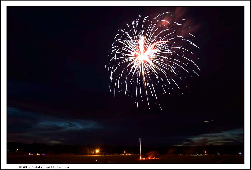 FireWorks 2005 033CWX
