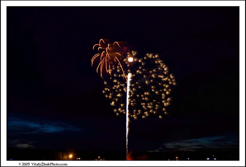 FireWorks 2005 052CWX